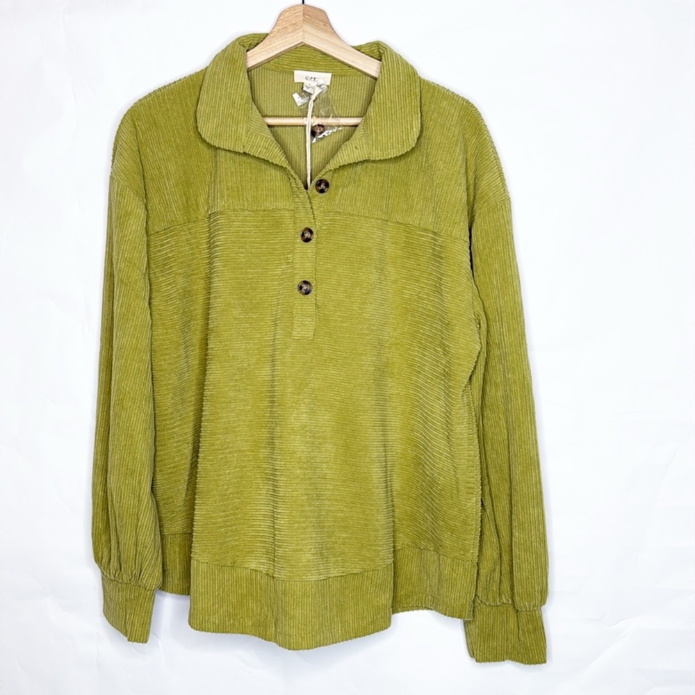 OTT Green Corduroy 1/4 Button-Up Top (L)